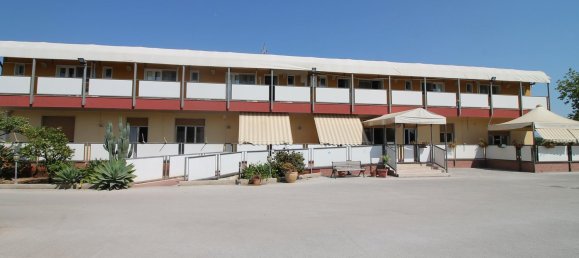 25 rooms Villa in Syracuse, Italy No. 250542 28