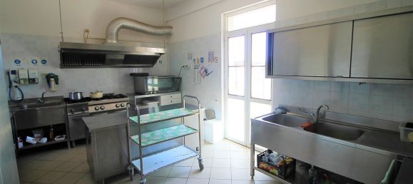 25 rooms Villa in Syracuse, Italy No. 250542 9