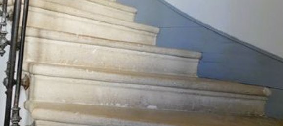 4 bedrooms House in Auxerre, France No. 363995 8