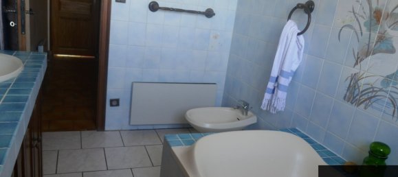 3 bedrooms House in Cahors, France No. 337241 6