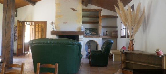 3 bedrooms House in Cahors, France No. 337241 4