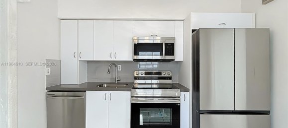3 Schlafzimmer Villa in Miami, USA, Nr. 614456 6