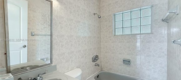 3 Schlafzimmer Villa in Miami, USA, Nr. 614456 19