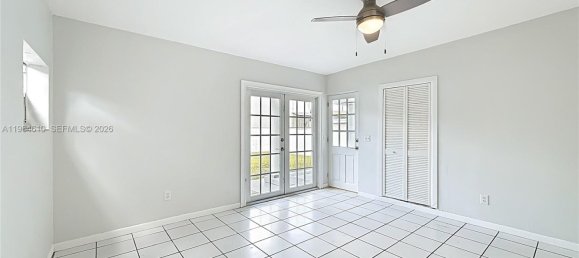 3 Schlafzimmer Villa in Miami, USA, Nr. 614456 8