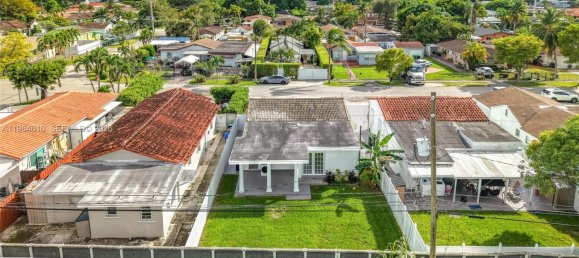3 Schlafzimmer Villa in Miami, USA, Nr. 614456 25