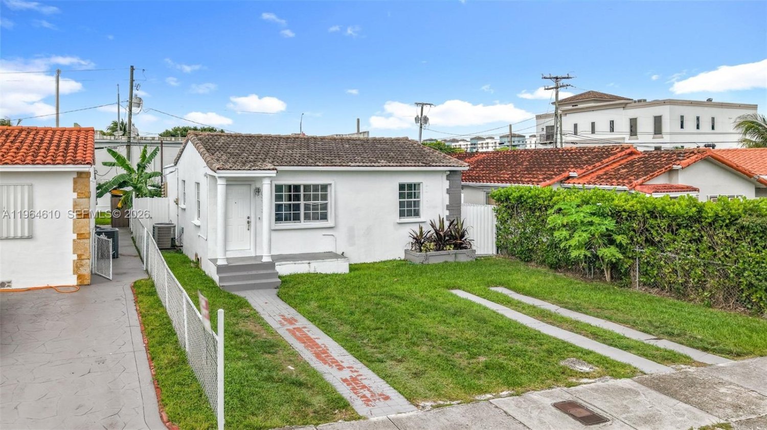 3 Schlafzimmer Villa in Miami, USA, Nr. 614456