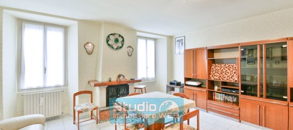 445m² Building in Annone di Brianza, Italy No. 111515 13