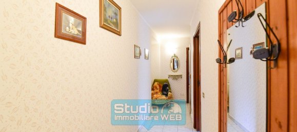 445m² Building in Annone di Brianza, Italy No. 111515 15