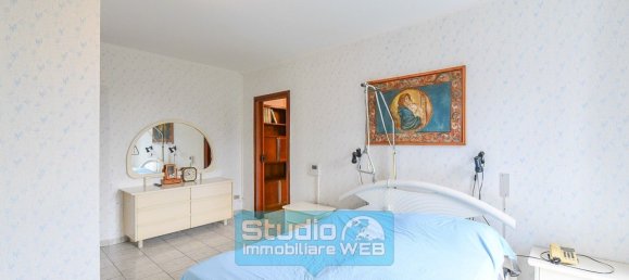 445m² Building in Annone di Brianza, Italy No. 111515 21