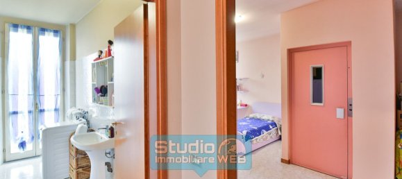 445m² Building in Annone di Brianza, Italy No. 111515 31