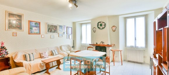 445m² Building in Annone di Brianza, Italy No. 111515 12