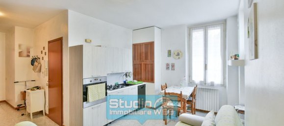 445m² Building in Annone di Brianza, Italy No. 111515 24