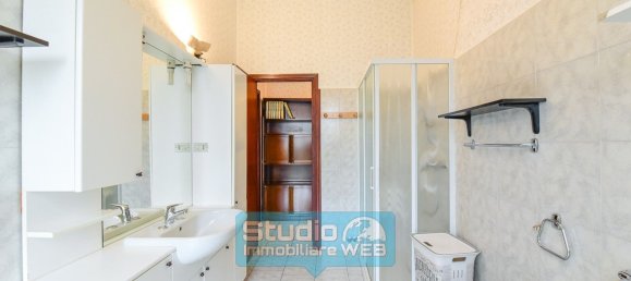 445m² Building in Annone di Brianza, Italy No. 111515 19