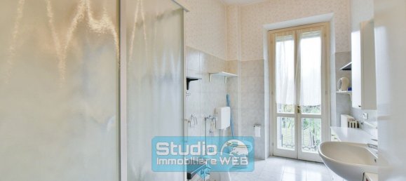 445m² Building in Annone di Brianza, Italy No. 111515 18