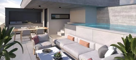 2 bedrooms Apartment in Limassol, Cyprus No. 33226 4