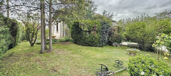 3 bedrooms House in Villemandeur, France No. 57114 3