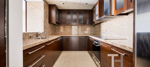 2 bedrooms Apartment in Burj Khalifa, UAE No. 94330 5