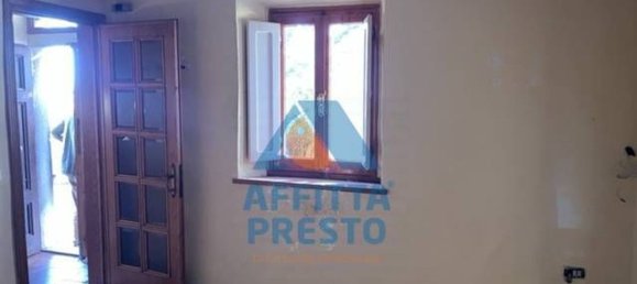 10 rooms House in Vinci, Italy No. 119844 3