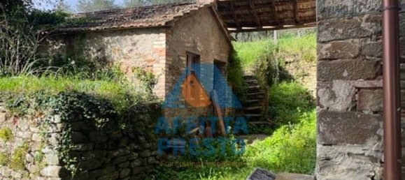 10 rooms House in Vinci, Italy No. 119844 12