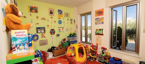 5 Schlafzimmer Villa in Paralimni, Cyprus, Nr. 22485 22