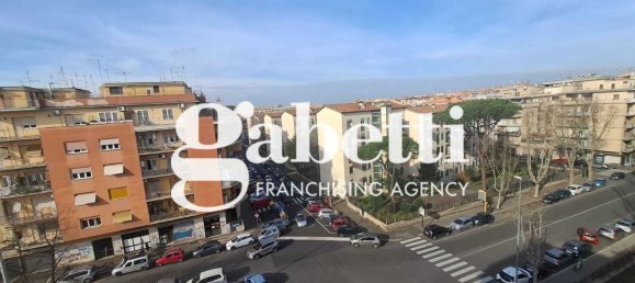 2 rooms Penthouse in Rome, Italy No. 158908 37