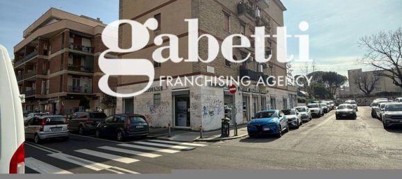 2 rooms Penthouse in Rome, Italy No. 158908 4