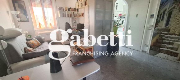 2 rooms Penthouse in Rome, Italy No. 158908 8