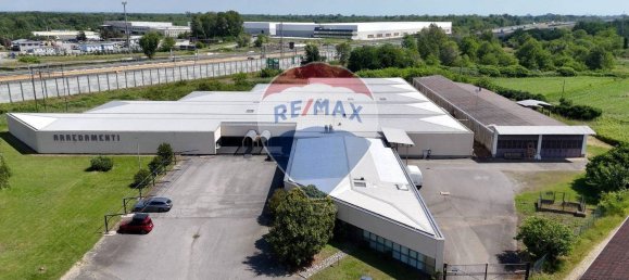  عقار تجاري في Vercelli, Italy 20000متر مربع رقم 374101 13