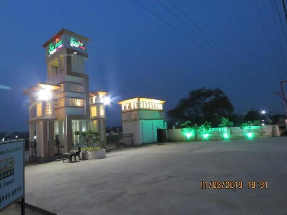 Terreno en Ghaziabad, India No. 29757