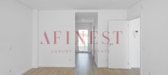 4 bedrooms Villa in Seixal, Portugal No. 233635 20