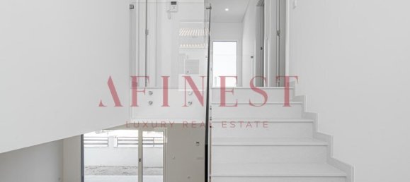 4 bedrooms Villa in Seixal, Portugal No. 233635 32