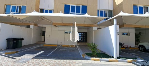 Вилла с 4 спальнями в Аль-Батин, ОАЭ № 39683 6