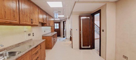 Вилла с 4 спальнями в Аль-Батин, ОАЭ № 39683 9