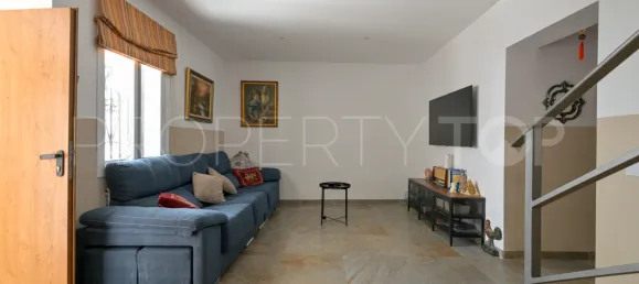 Дом с 4 спальнями в Эстепона, Испания № 187683 15