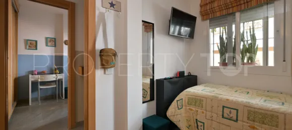 Дом с 4 спальнями в Эстепона, Испания № 187683 22