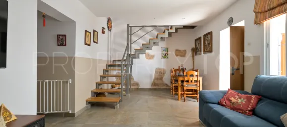 Дом с 4 спальнями в Эстепона, Испания № 187683 14