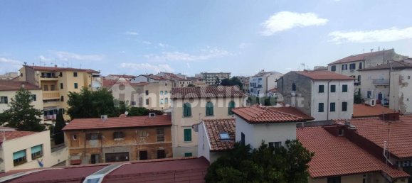 2 bedrooms Apartment in Livorno, Italy No. 147701 19