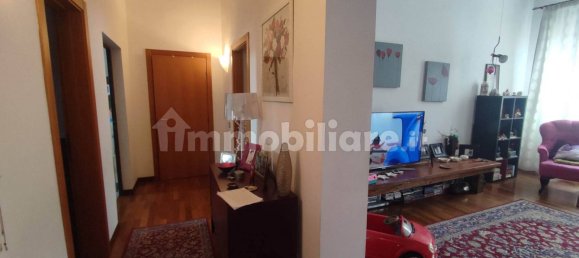 2 bedrooms Apartment in Livorno, Italy No. 147701 16
