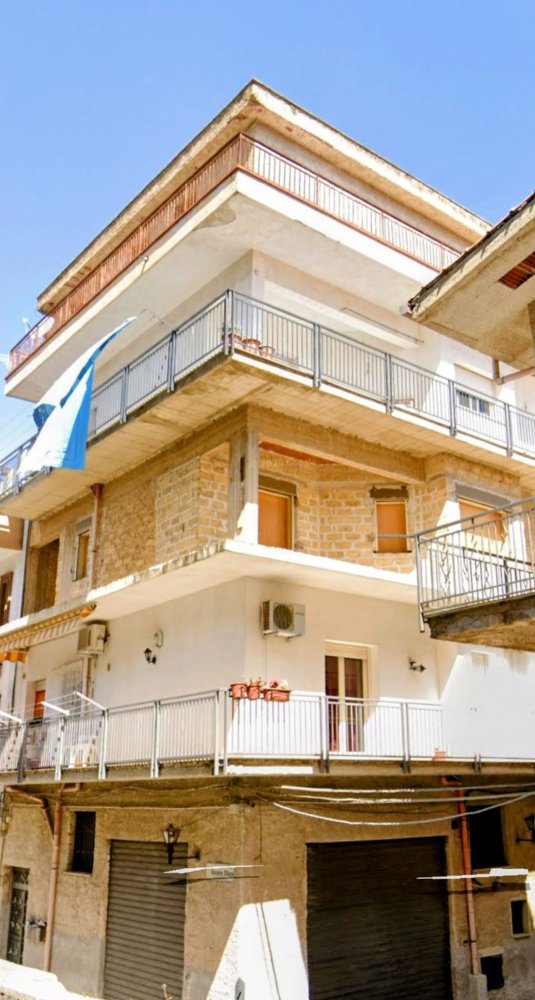 5 bedrooms Apartment in Villabate, Italy No. 322870
