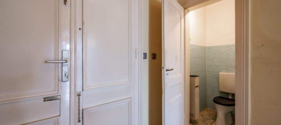 5 rooms Apartment in Hernals, Austria No. 236533 16