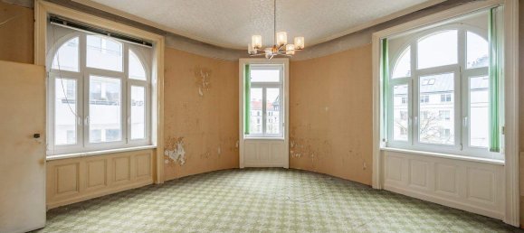 5 rooms Apartment in Hernals, Austria No. 236533 2