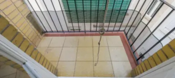 Apartamento de 4 dormitorios en Granada, Spain No. 176345 22