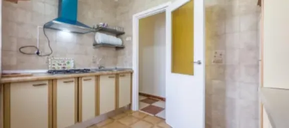Apartamento de 4 dormitorios en Granada, Spain No. 176345 17