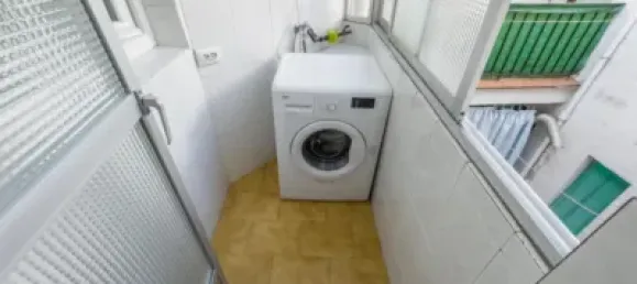 Apartamento de 4 dormitorios en Granada, Spain No. 176345 19
