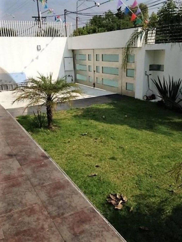 4 bedrooms House in Naucalpan de Juarez, Mexico No. 214280