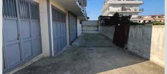 4 bedrooms Apartment in Qualiano, Italy No. 357720 5