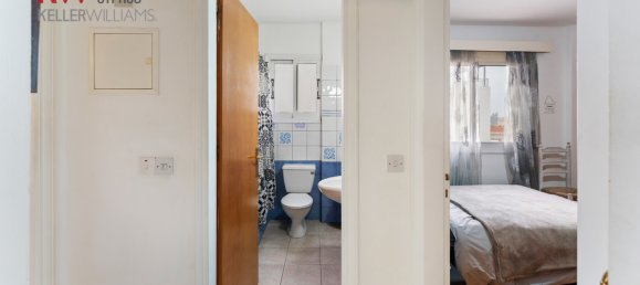 Apartamento de 2 dormitorios en Larnaca, Cyprus No. 26101 11