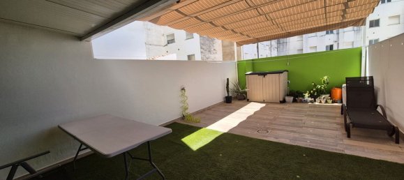 Apartamento de 2 dormitorios en Badajoz, Spain No. 168947 25