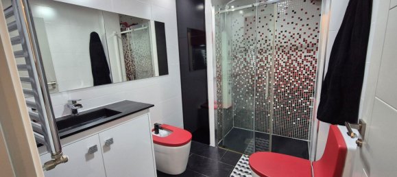 Apartamento de 2 dormitorios en Badajoz, Spain No. 168947 16