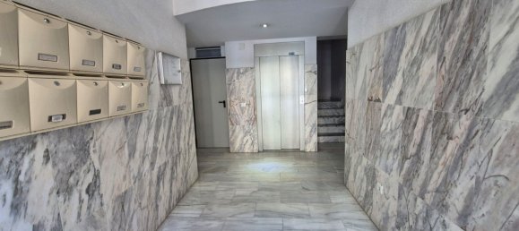 Apartamento de 2 dormitorios en Badajoz, Spain No. 168947 38